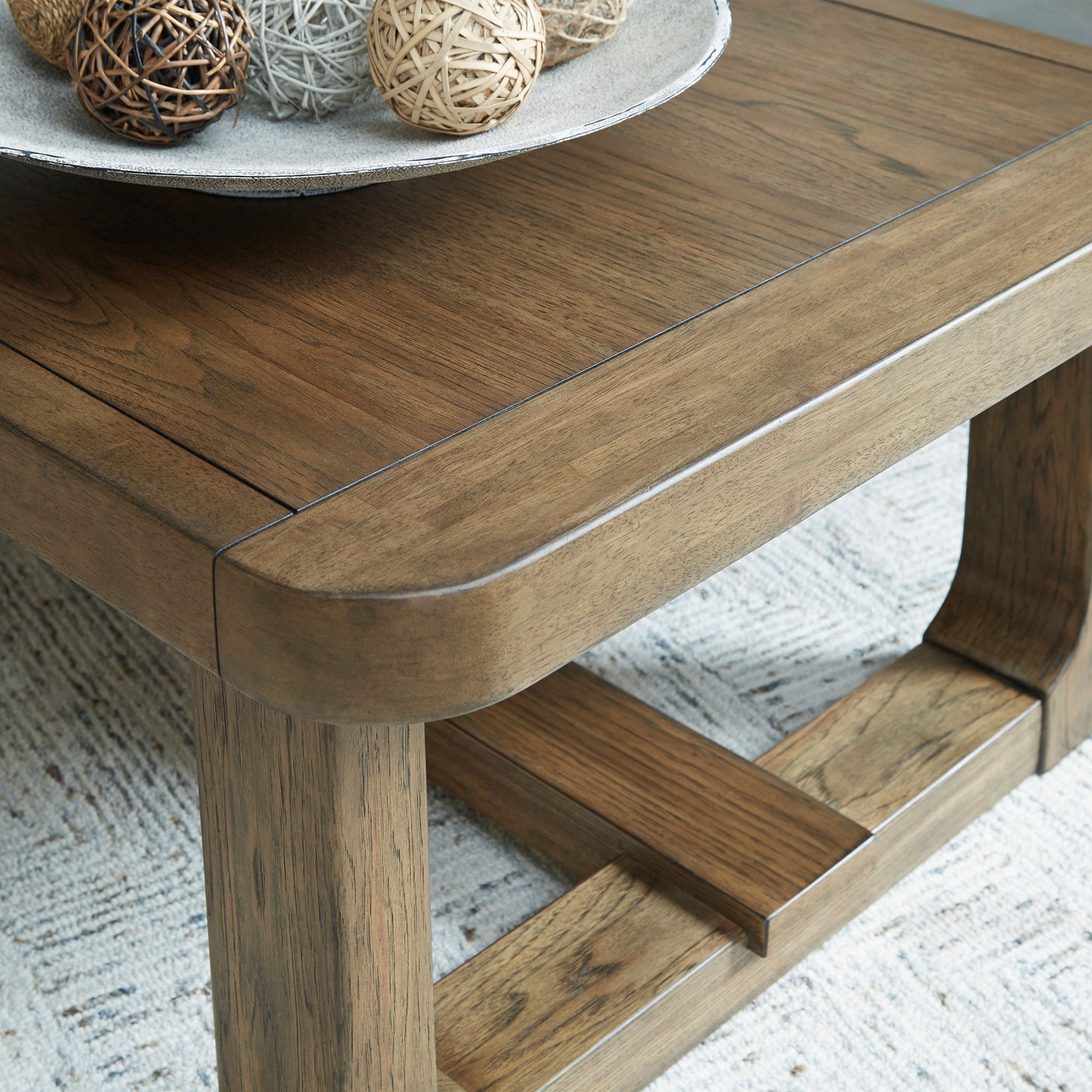 Cabalynn Rectangular Cocktail Table