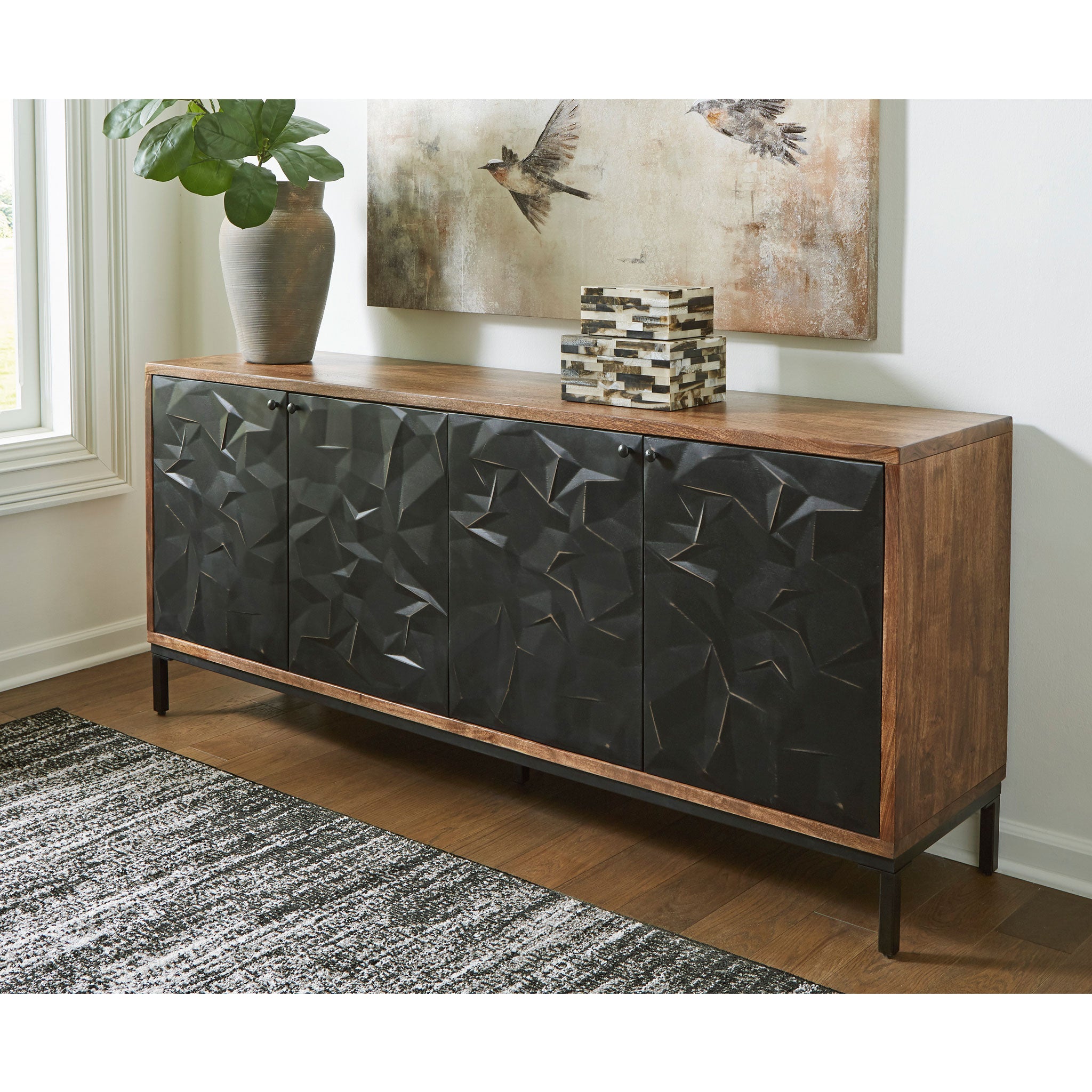 Dorannby Accent Cabinet