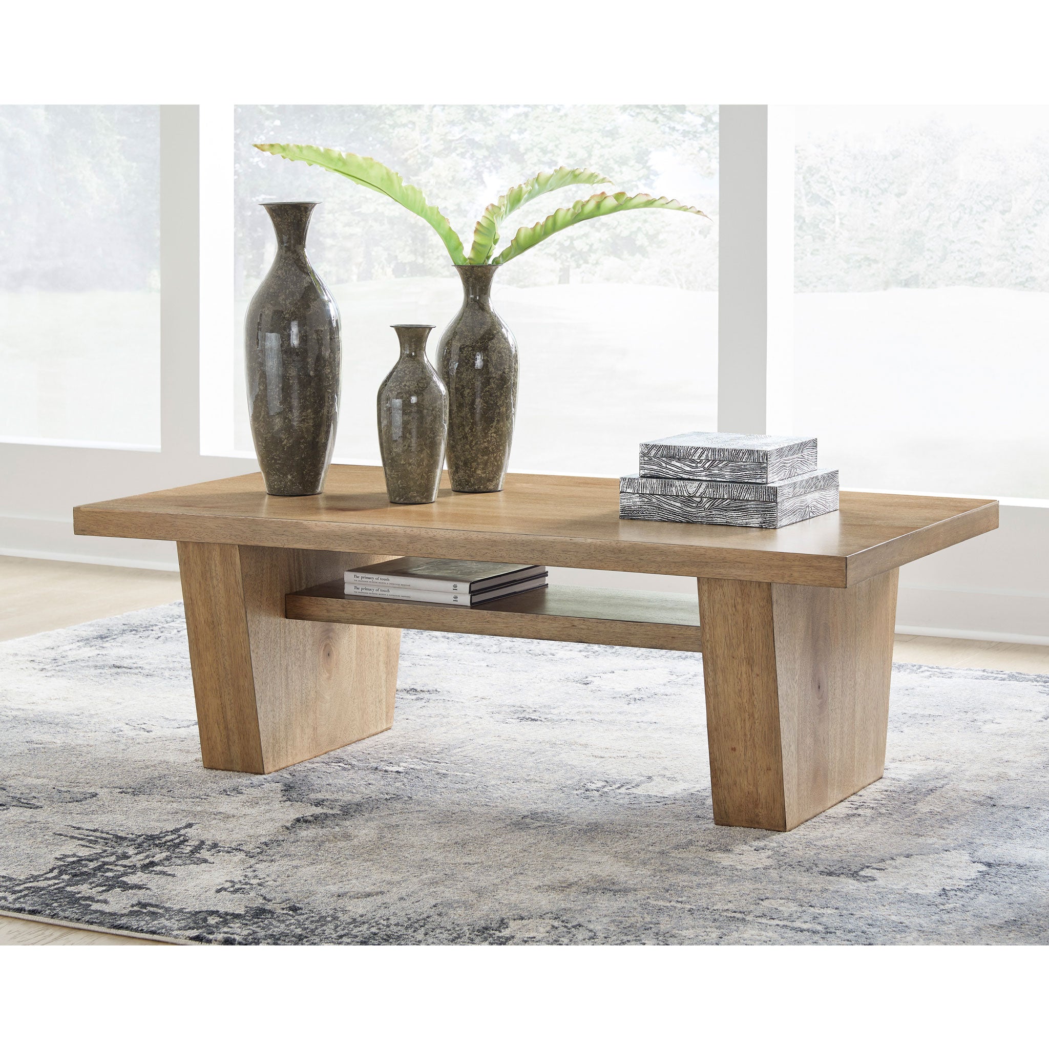 Kristiland Rectangular Cocktail Table