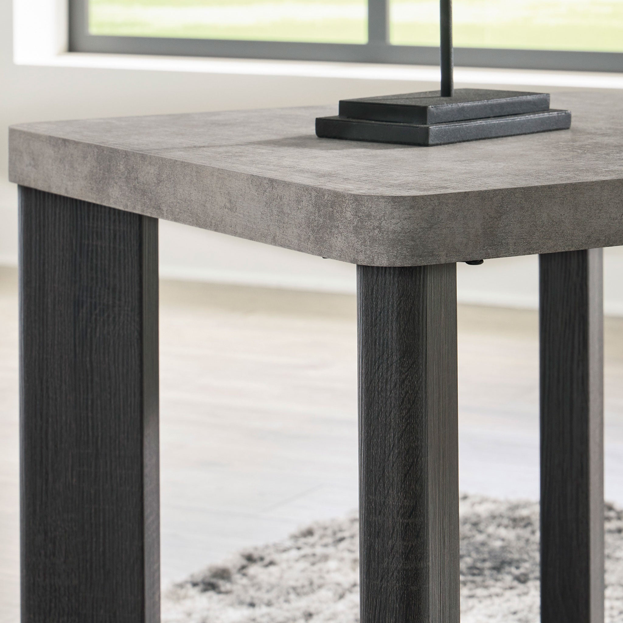 Sharstorm Occasional Table Set (set of 3)
