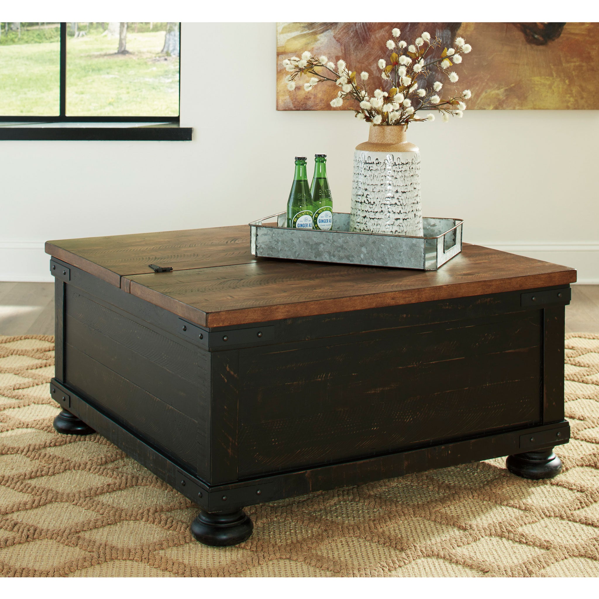 Valebeck Lift Top Cocktail Table