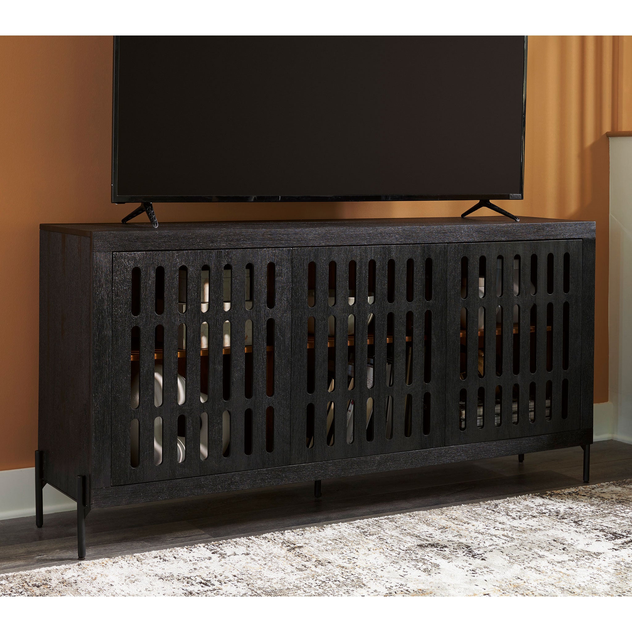 Vallisburg Accent Cabinet
