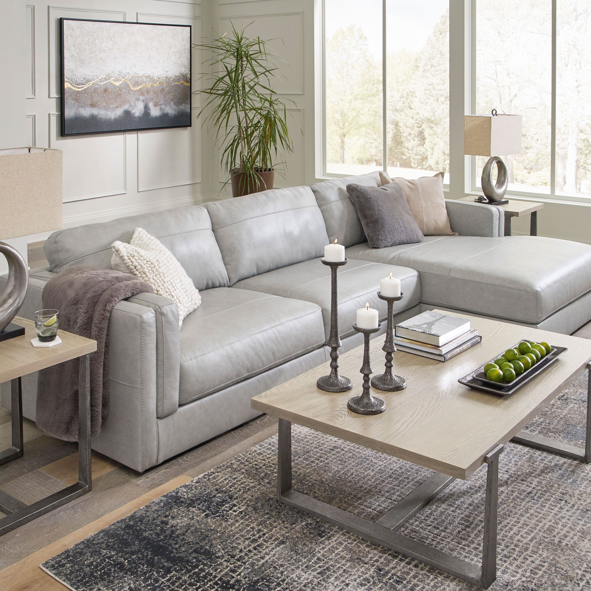 Amiata 2-Piece Sectional with Chaise