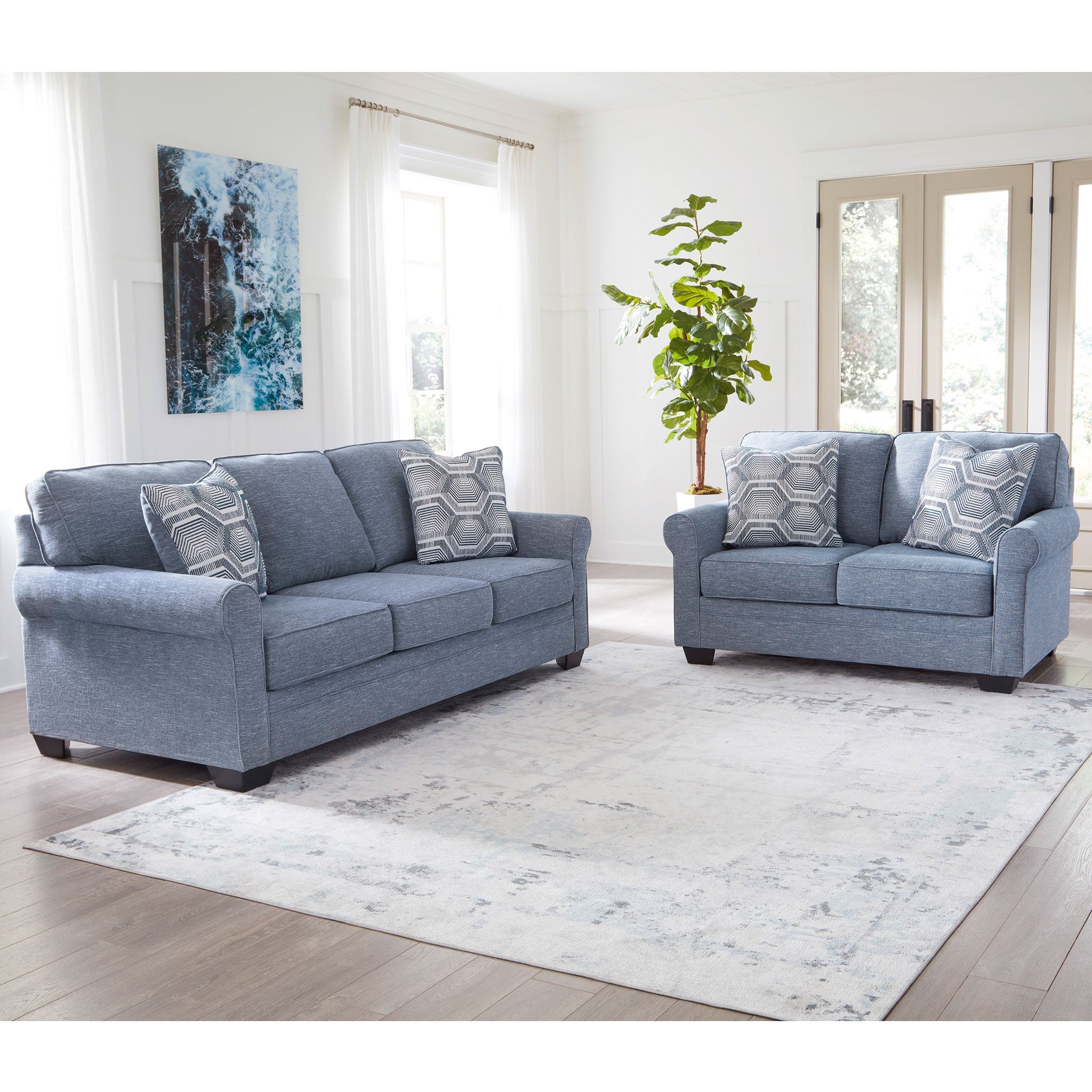 Carissa Manor Loveseat