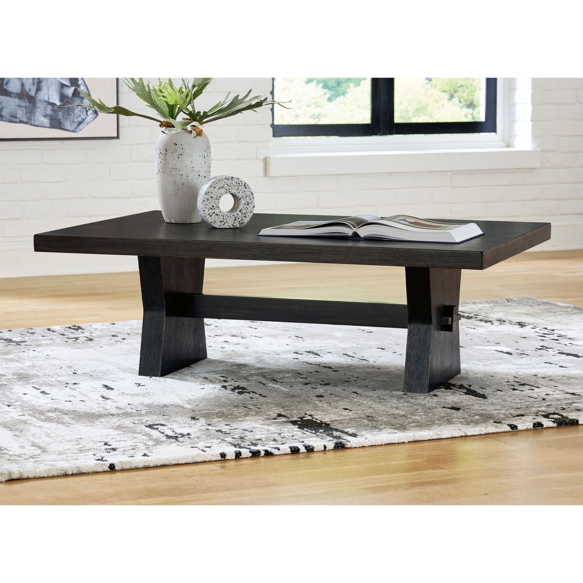 Galliden Rectangular Cocktail Table