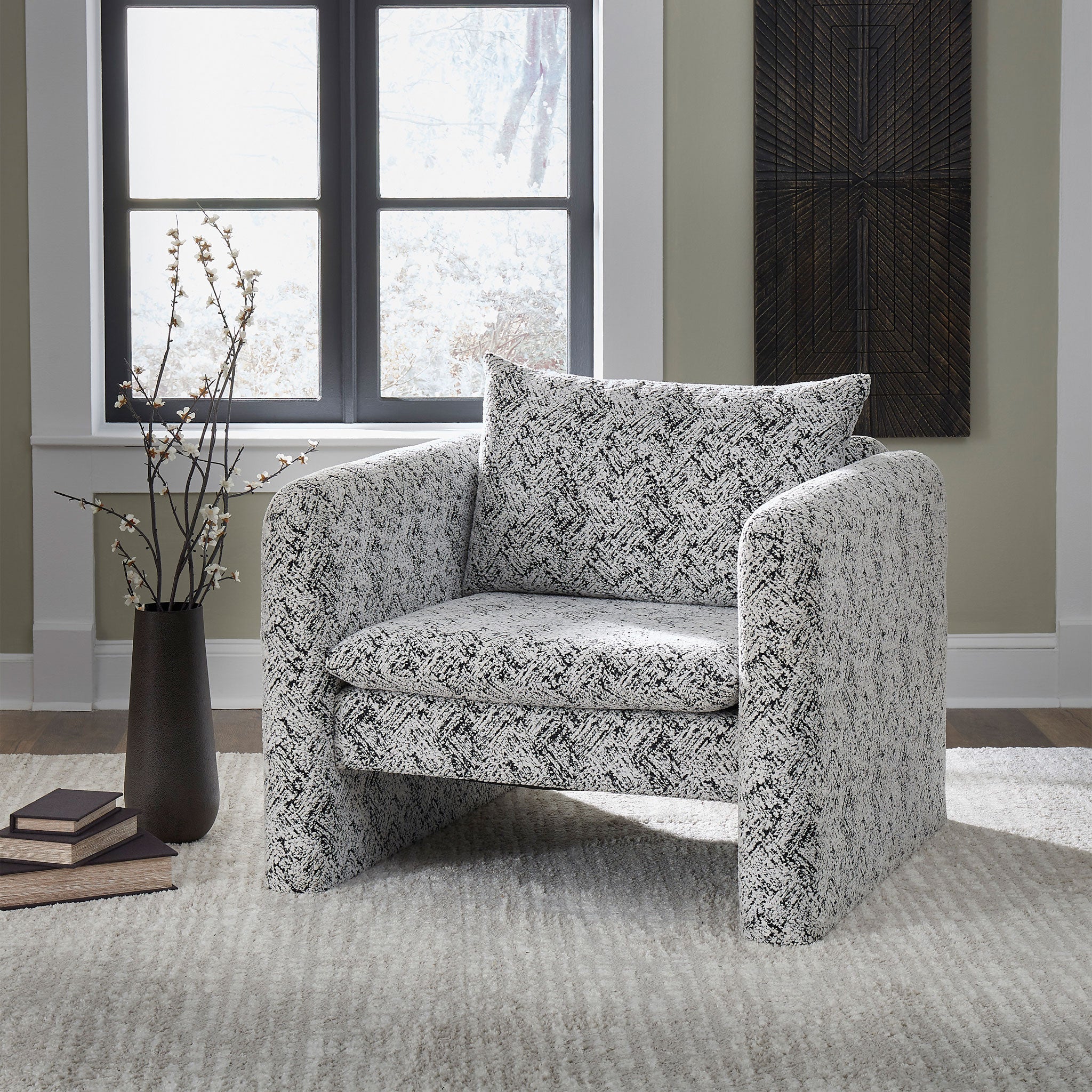 Kenbell Accent Chair