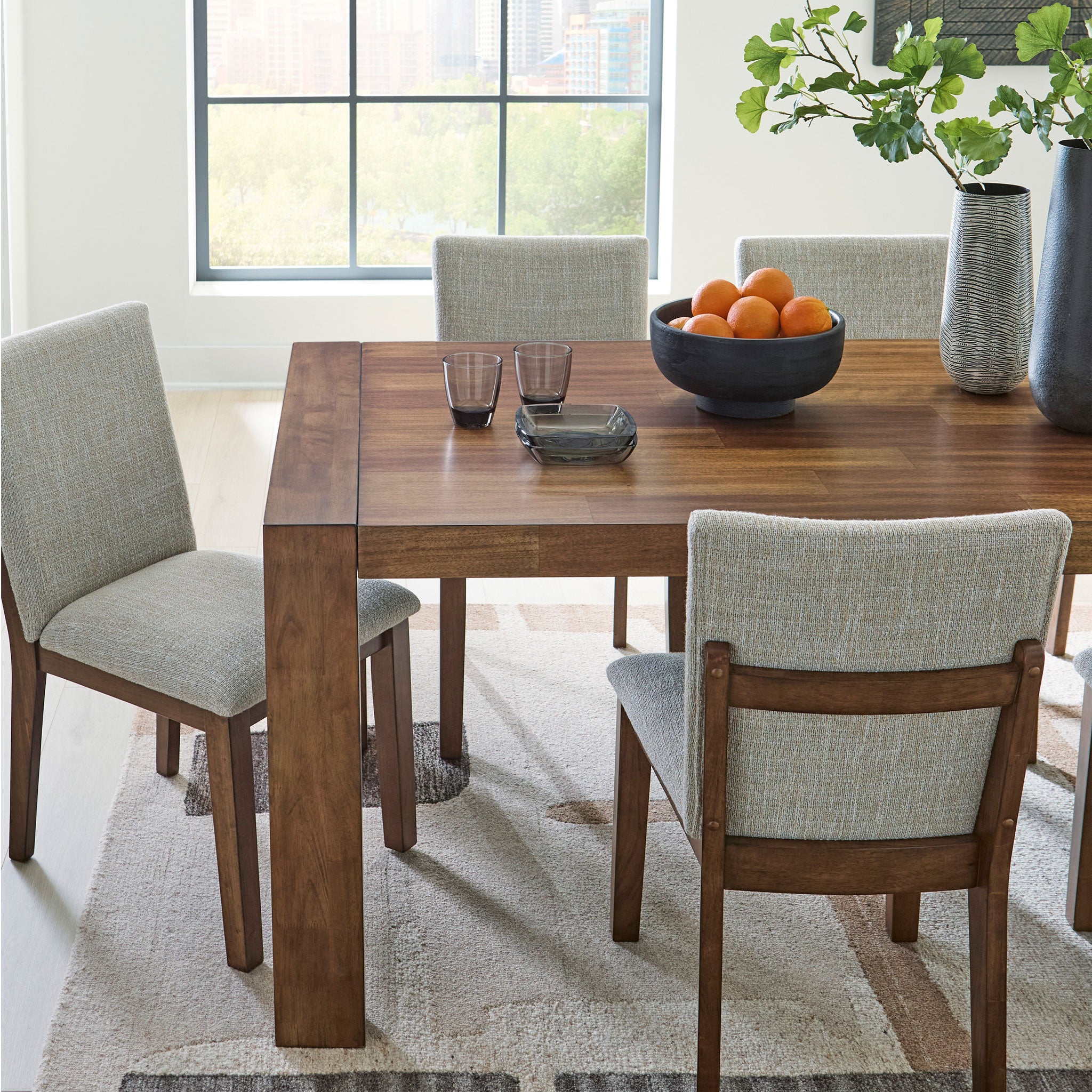 Kraeburn Rectangular Dining Room Table