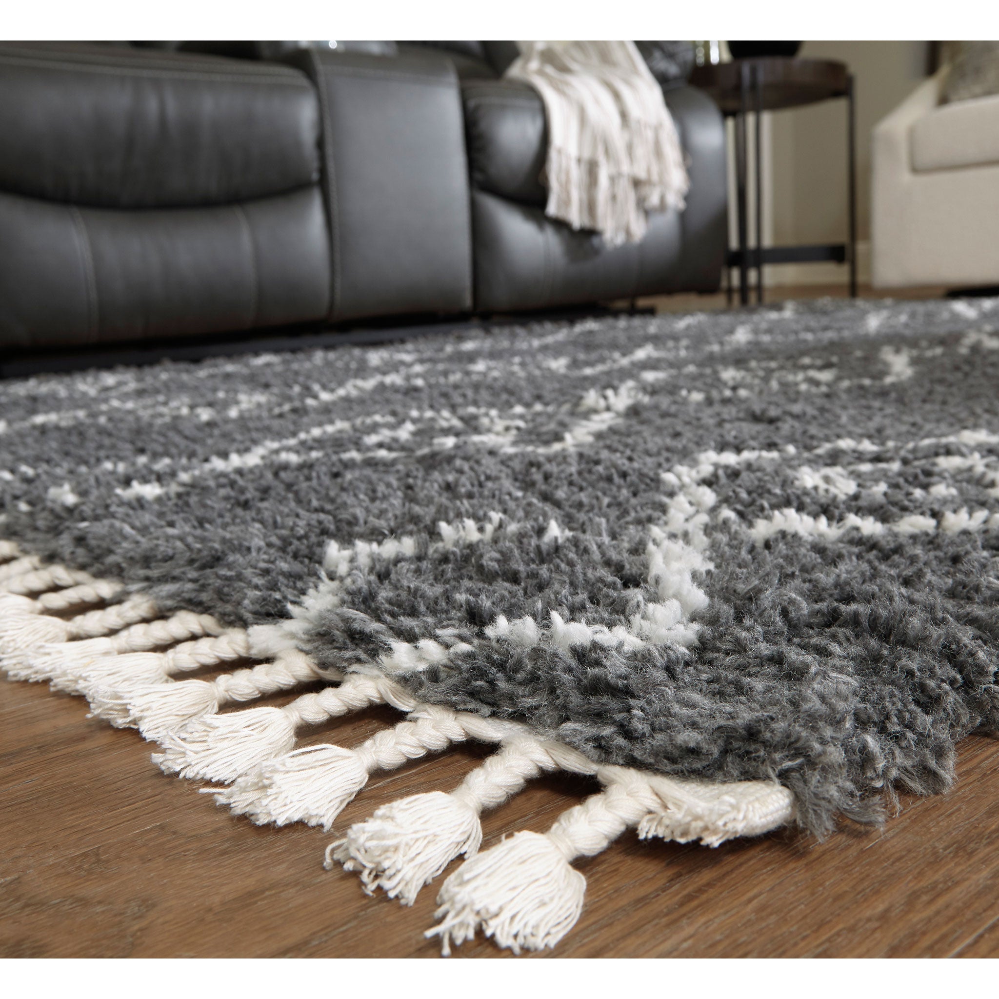 Maysel 8x10 Rug