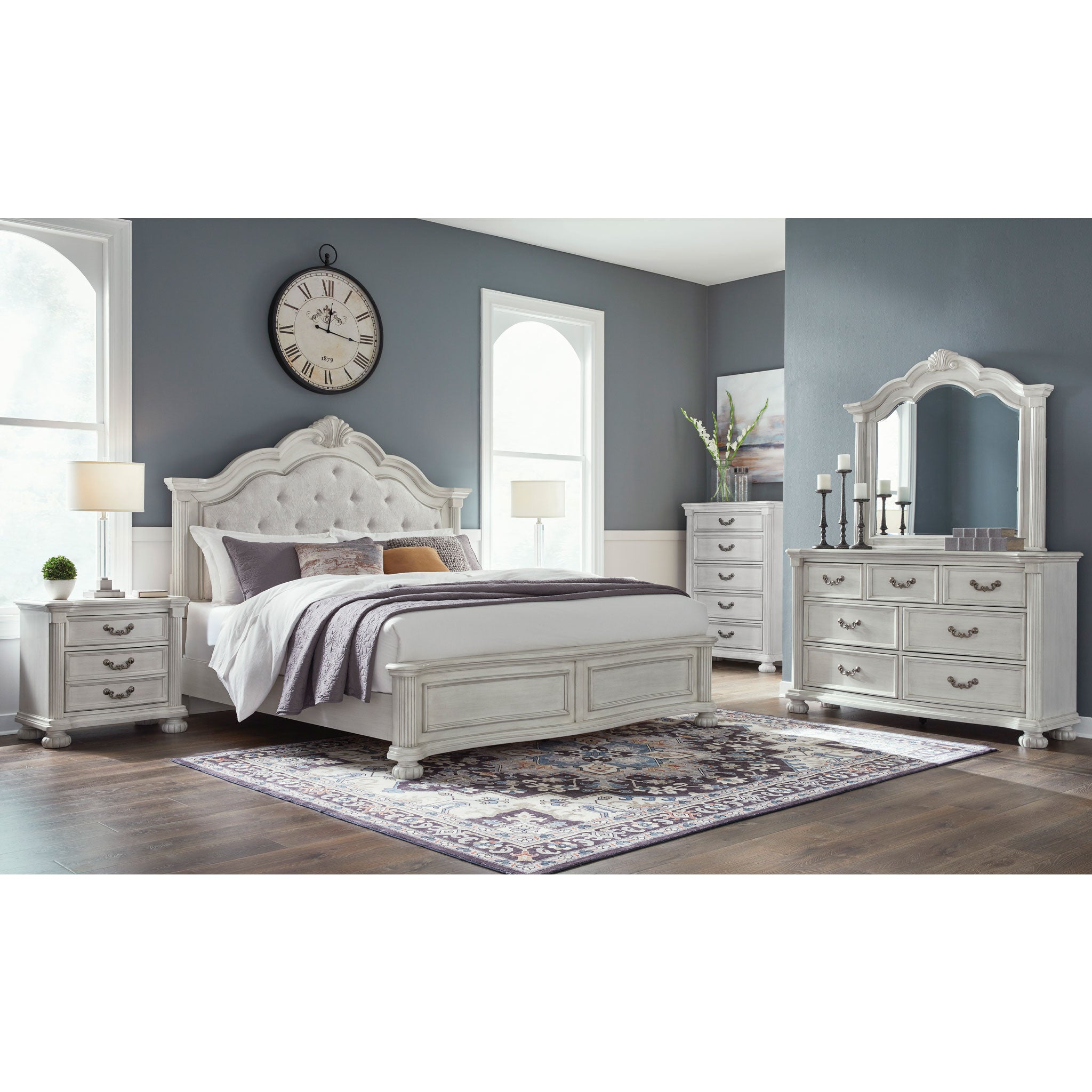 Montelaine Bedroom Set