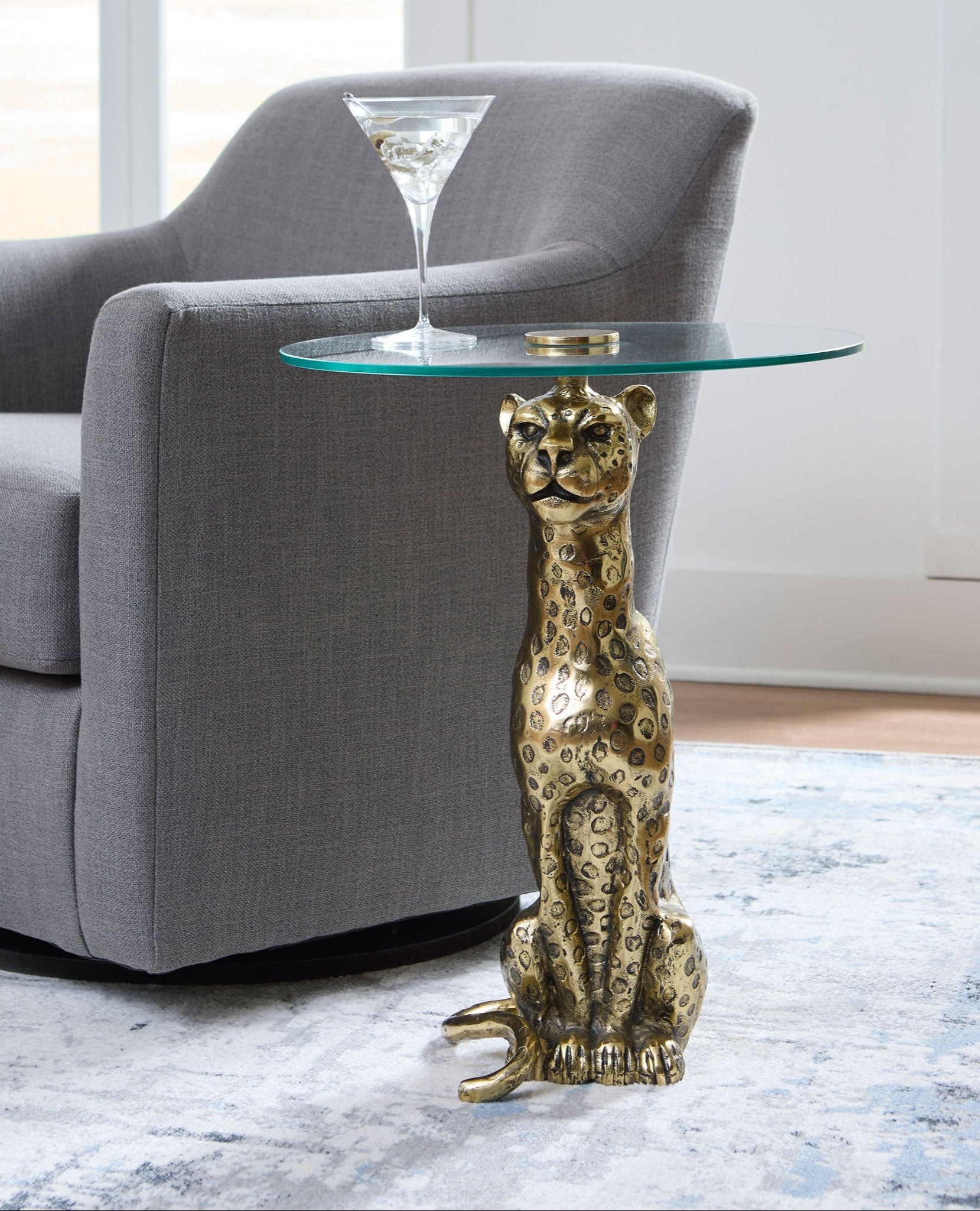 Vallain Accent Table