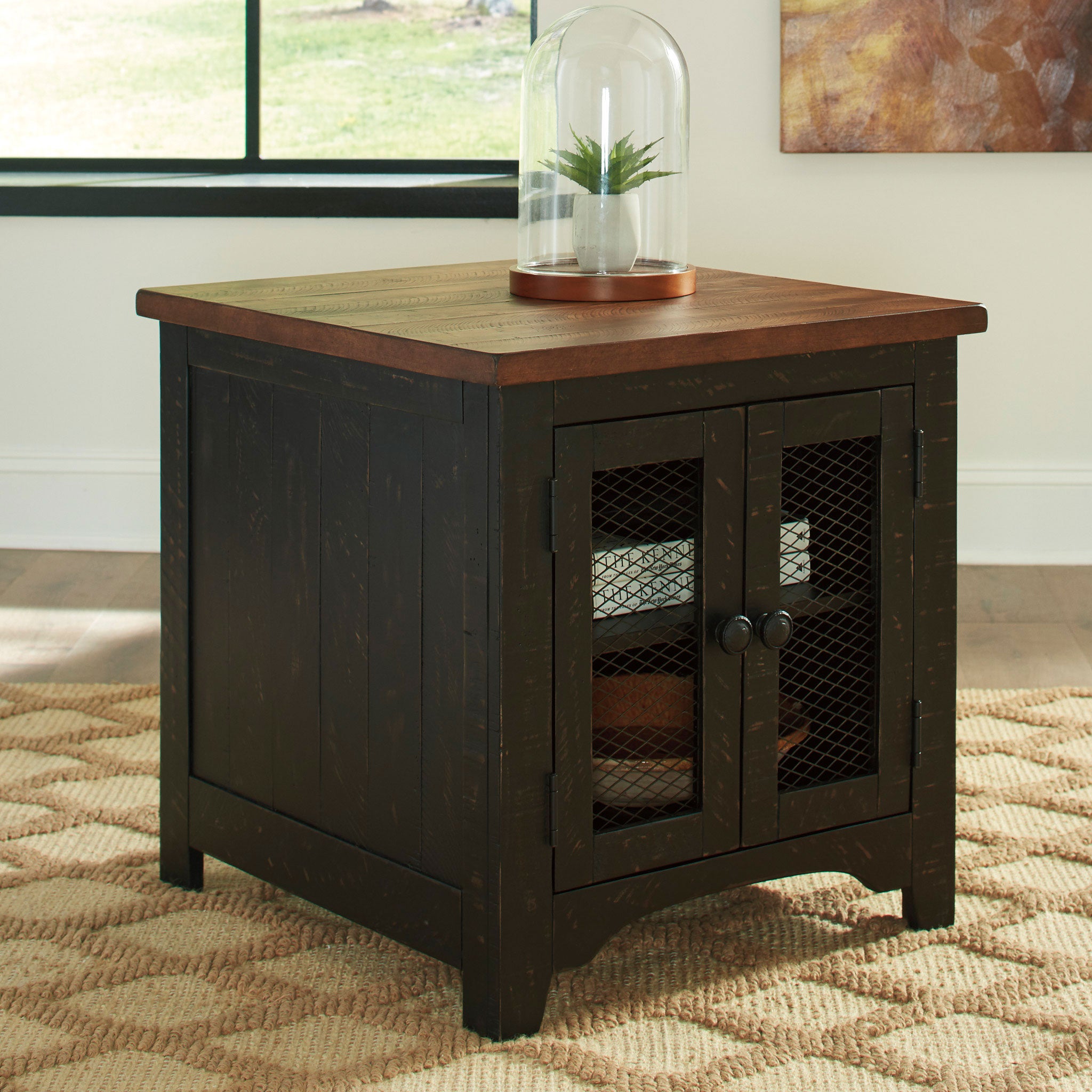 Valebeck Rectangular End Table